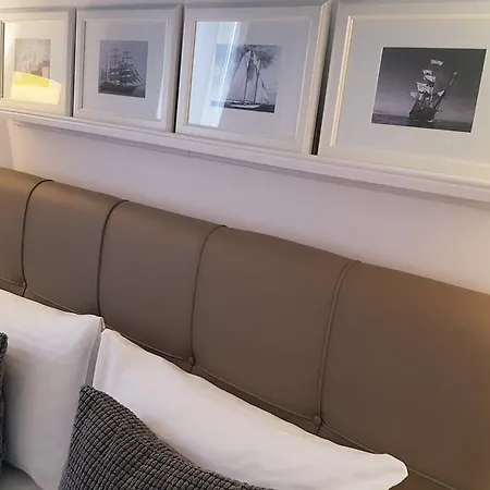 Blue Star * Dubrovnik