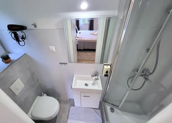 Blue Star * Ντουμπρόβνικ