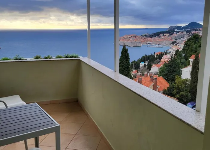 Διαμέρισμα Blue Star *